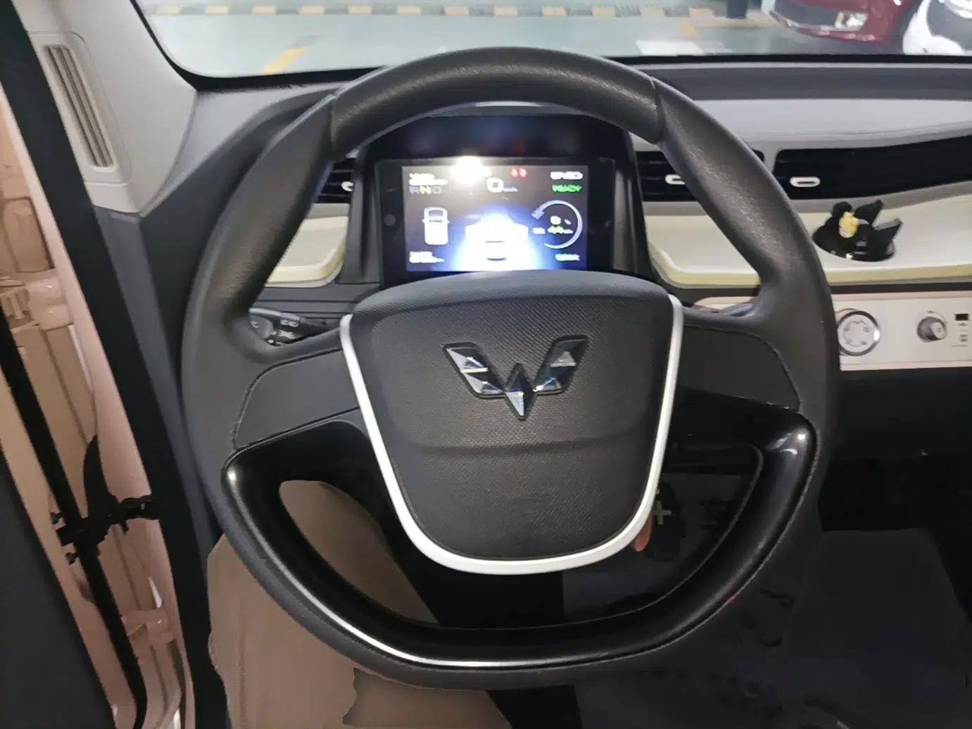 Wuling Hongguang MINIEV 2021 Macaron Sandwich Model 120 km Lithium NMC — миниатюра 24