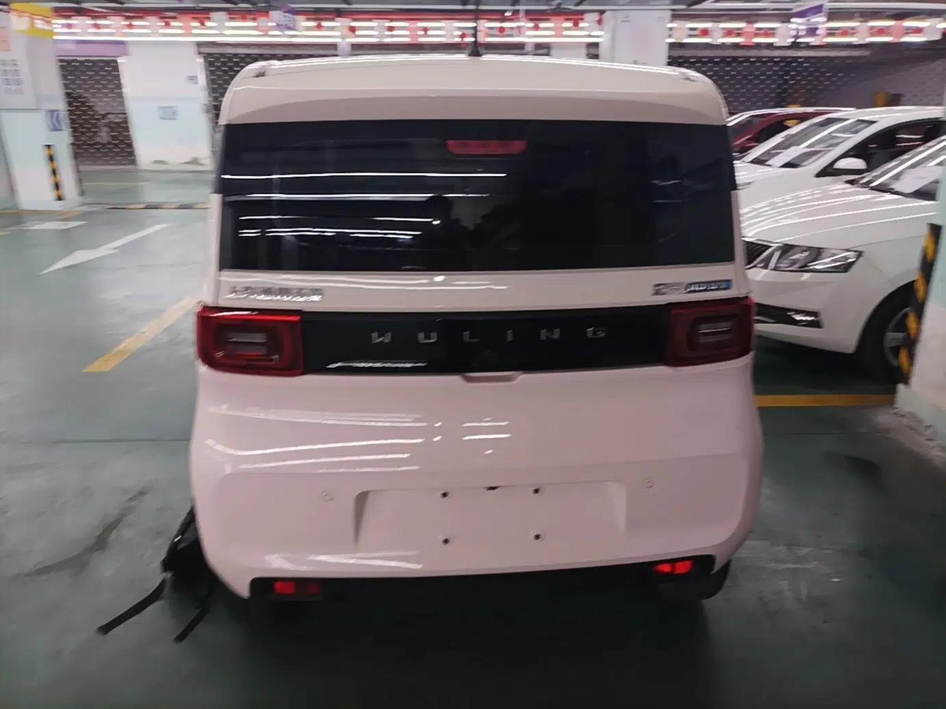 Wuling Hongguang MINIEV 2021 Macaron Sandwich Model 120 km Lithium NMC — миниатюра 5