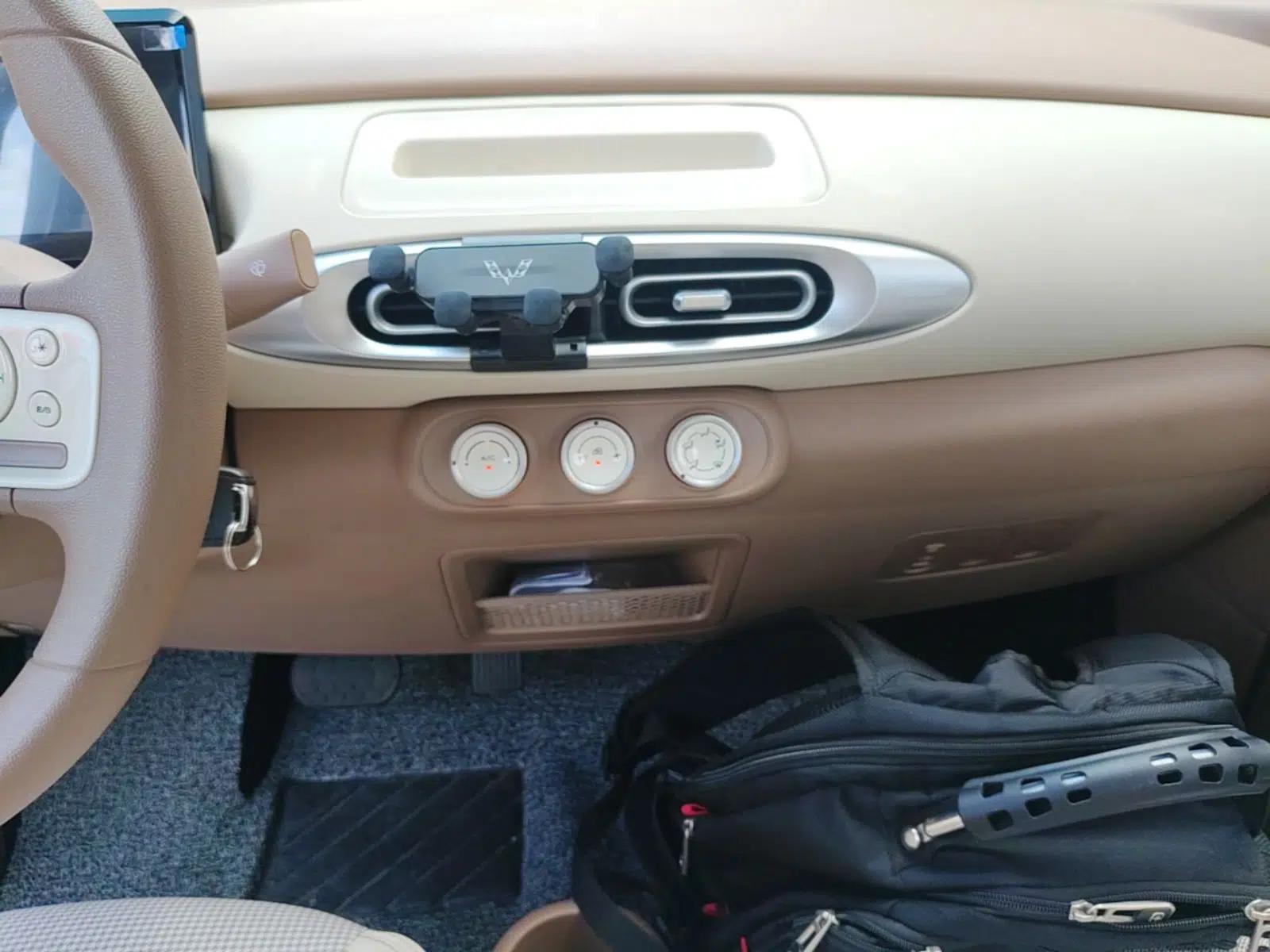 Wuling Hongguang MINIEV 2025 Four-Door Version Advanced Edition — миниатюра 15
