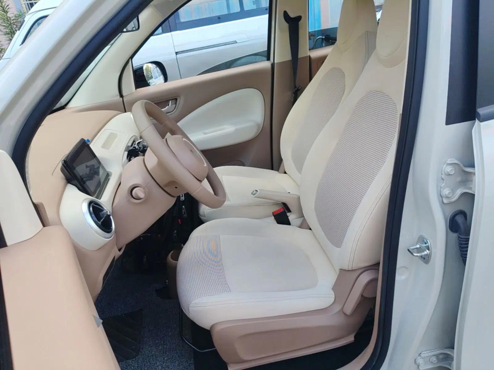 Wuling Hongguang MINIEV 2025 Four-Door Version Advanced Edition — миниатюра 17