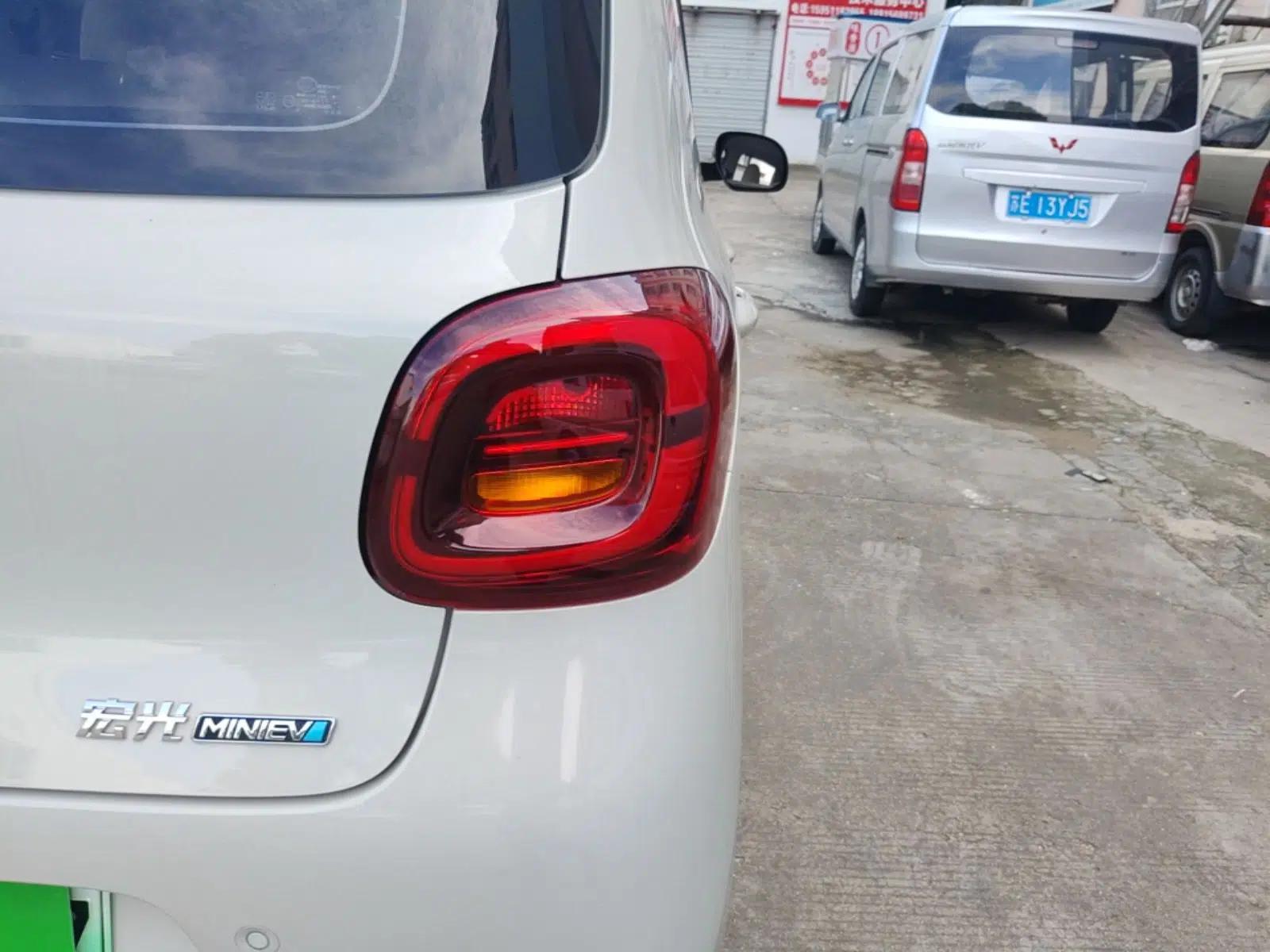 Wuling Hongguang MINIEV 2025 Four-Door Version Advanced Edition — миниатюра 9