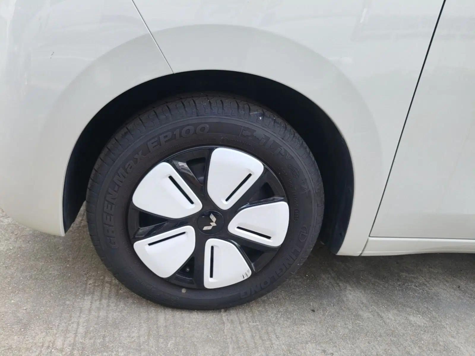 Wuling Hongguang MINIEV 2025 Four-Door Version Advanced Edition — миниатюра 10