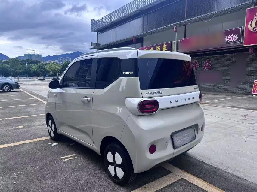 Wuling Hongguang MINIEV 2024 3rd Generation 215km Advanced Version — миниатюра 15