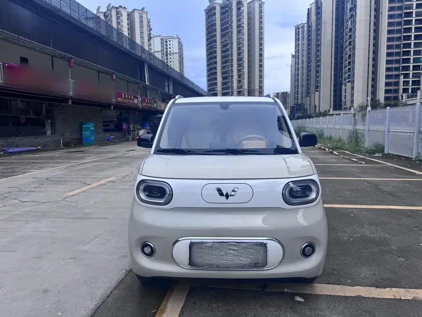 Wuling Hongguang MINIEV 2024 3rd Generation 215km Advanced Version — миниатюра 20