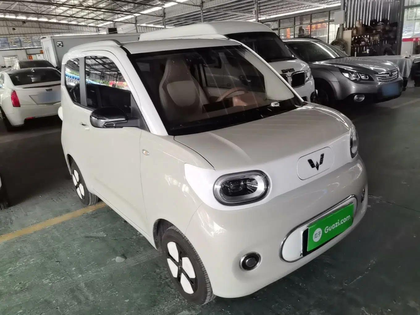 Wuling Hongguang MINIEV 2024 3rd Generation 215km Advanced Version — миниатюра 3