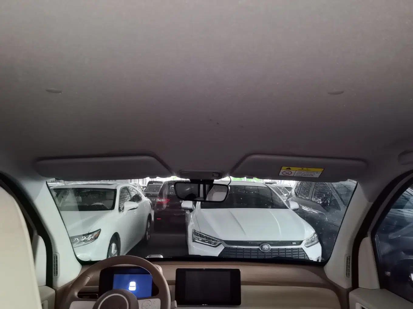 Wuling Hongguang MINIEV 2024 3rd Generation 215km Advanced Version — миниатюра 30