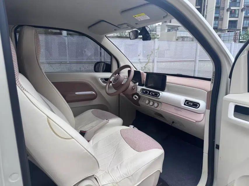 Wuling Hongguang MINIEV 2024 3rd Generation 215km Advanced Version — миниатюра 34