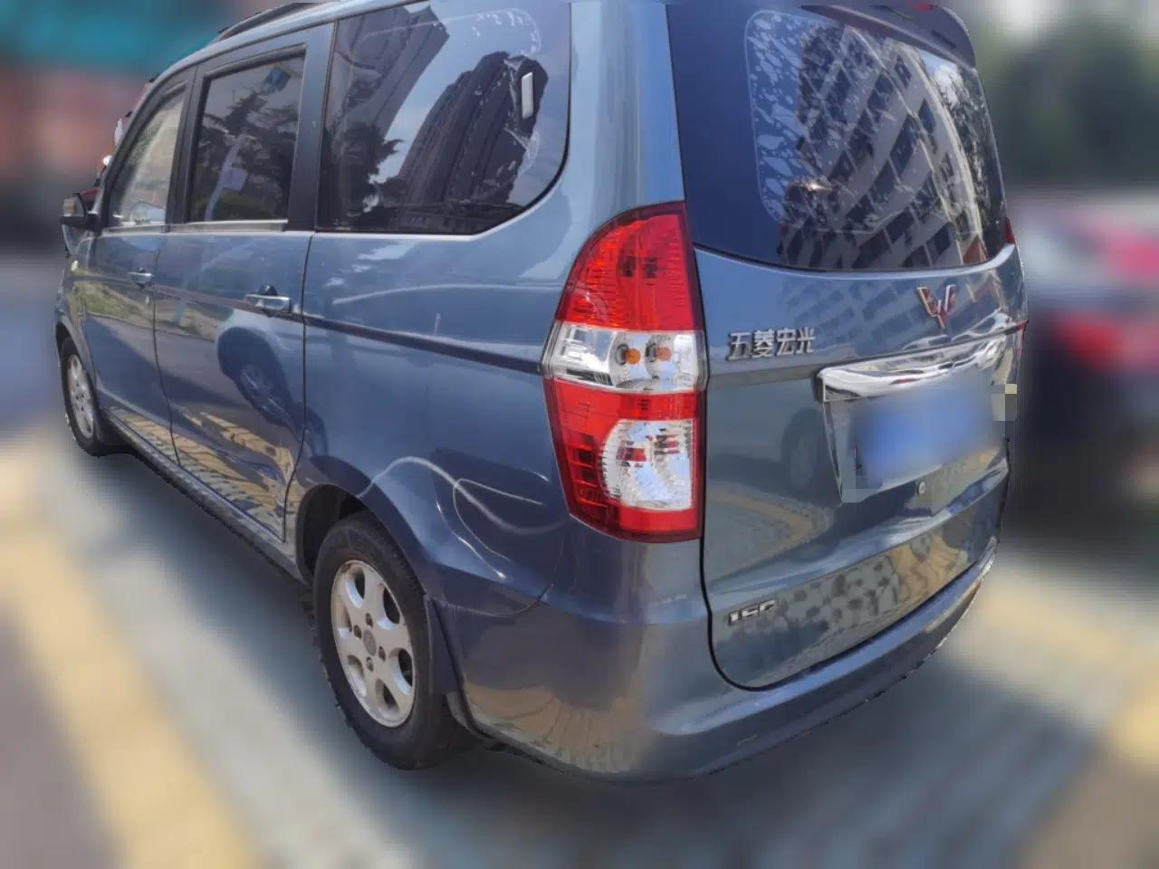 Wuling Hongguang 2013 1.5L Comfort Model — миниатюра 4