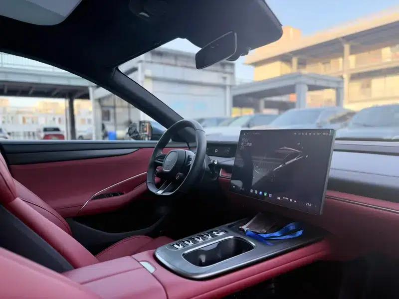 Xiaomi SU7 2024 All-Wheel Drive Long Range Max Edition — миниатюра 8