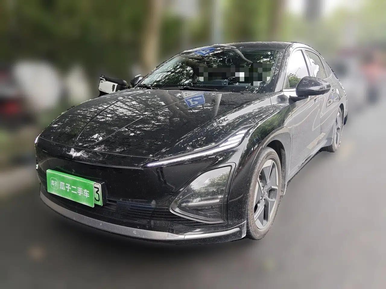 Wuling Xingguang 2024 Co-Creation Edition 510 Advanced Model — миниатюра 1