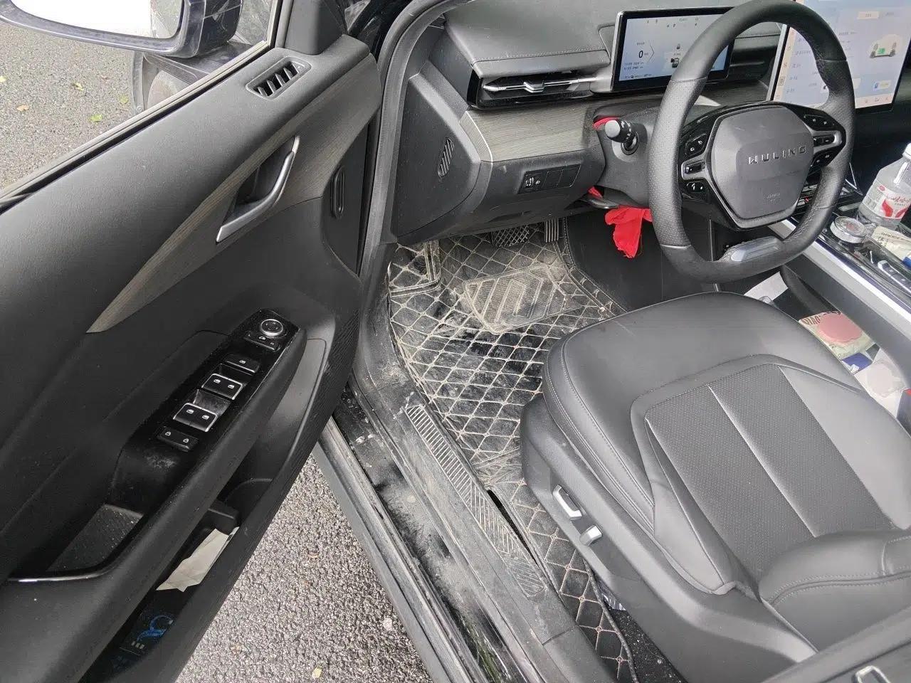 Wuling Xingguang 2024 Co-Creation Edition 510 Advanced Model — миниатюра 16