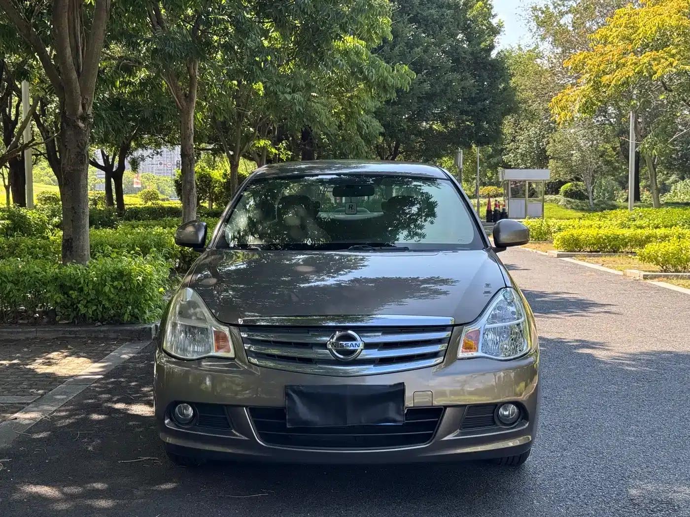 Nissan Sylphy 2012 Classic 1.6XE Automatic Comfort Edition — миниатюра 2