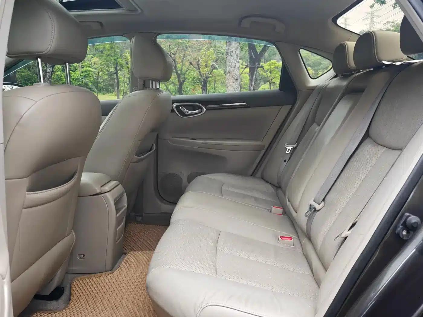 Nissan Sylphy 2012 1.6XL CVT Luxury Edition — миниатюра 6
