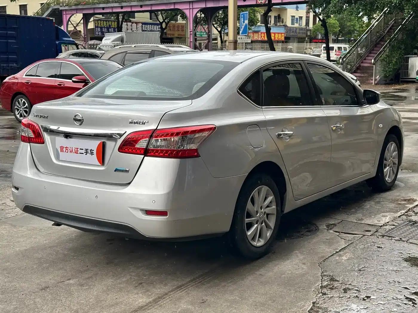 Nissan Sylphy 2012 1.6XE CVT Comfort Edition — миниатюра 9