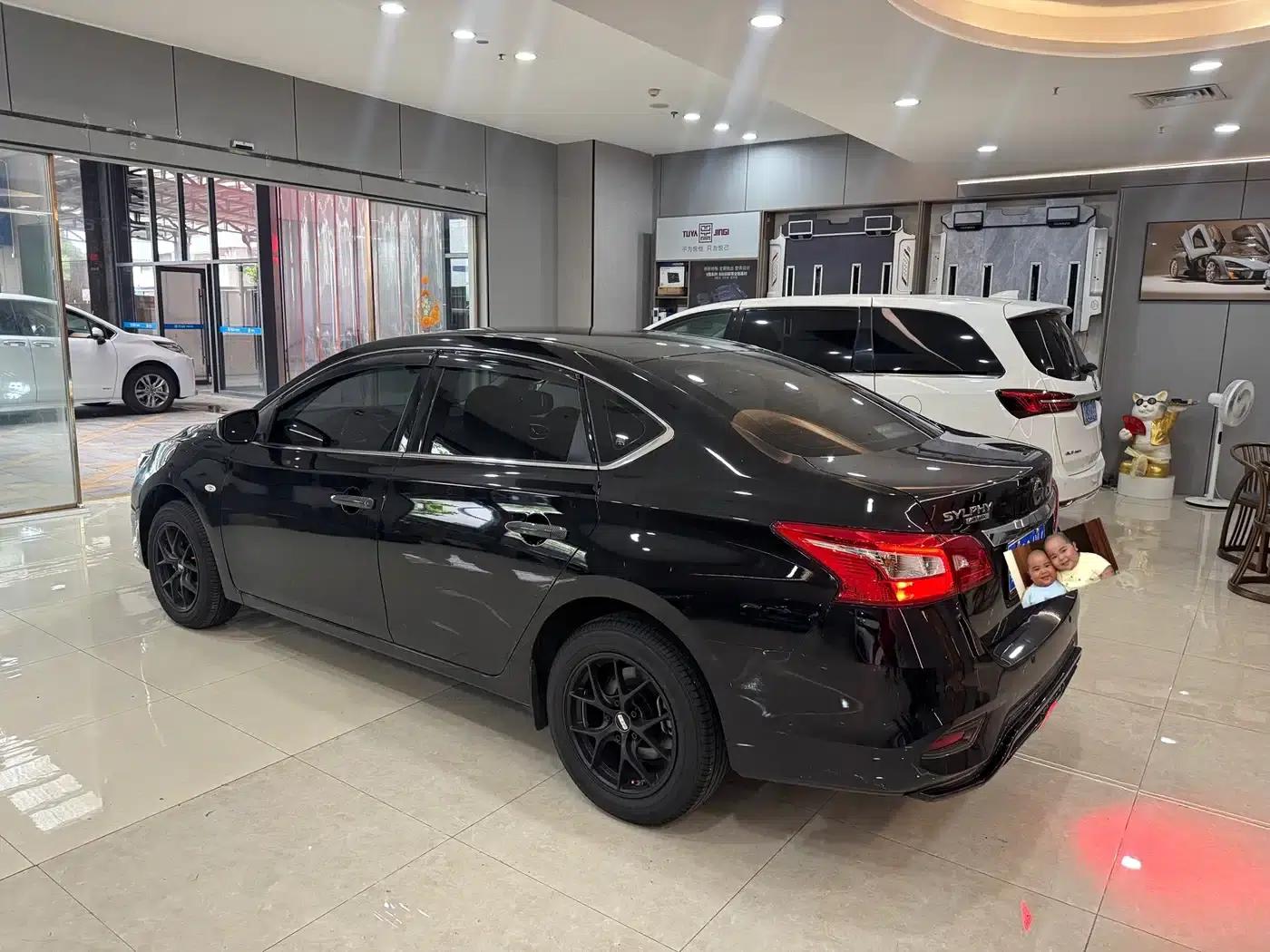 Nissan Sylphy 2024 Classic 1.6XE CVT Comfort Edition — миниатюра 5