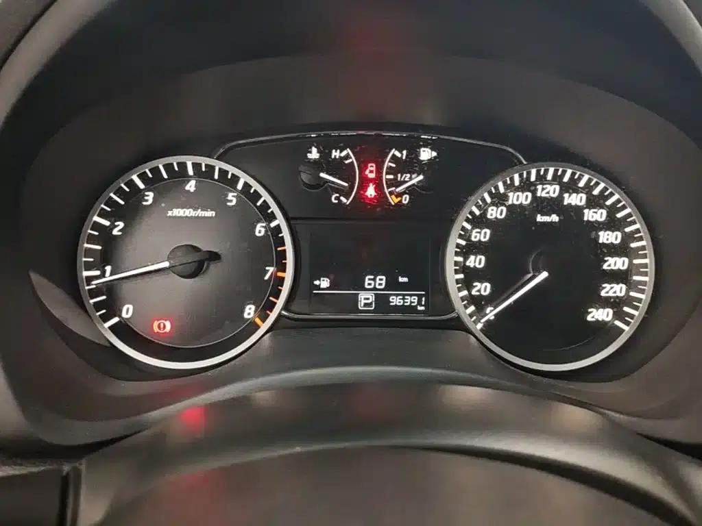Nissan Sylphy 2022 Classic 1.6XE CVT Comfort Edition — миниатюра 12