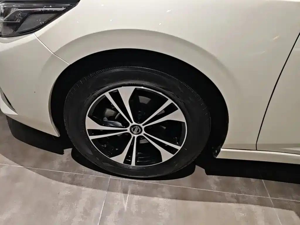 Nissan Sylphy 2022 1.6L XL CVT Enjoy Edition — миниатюра 23
