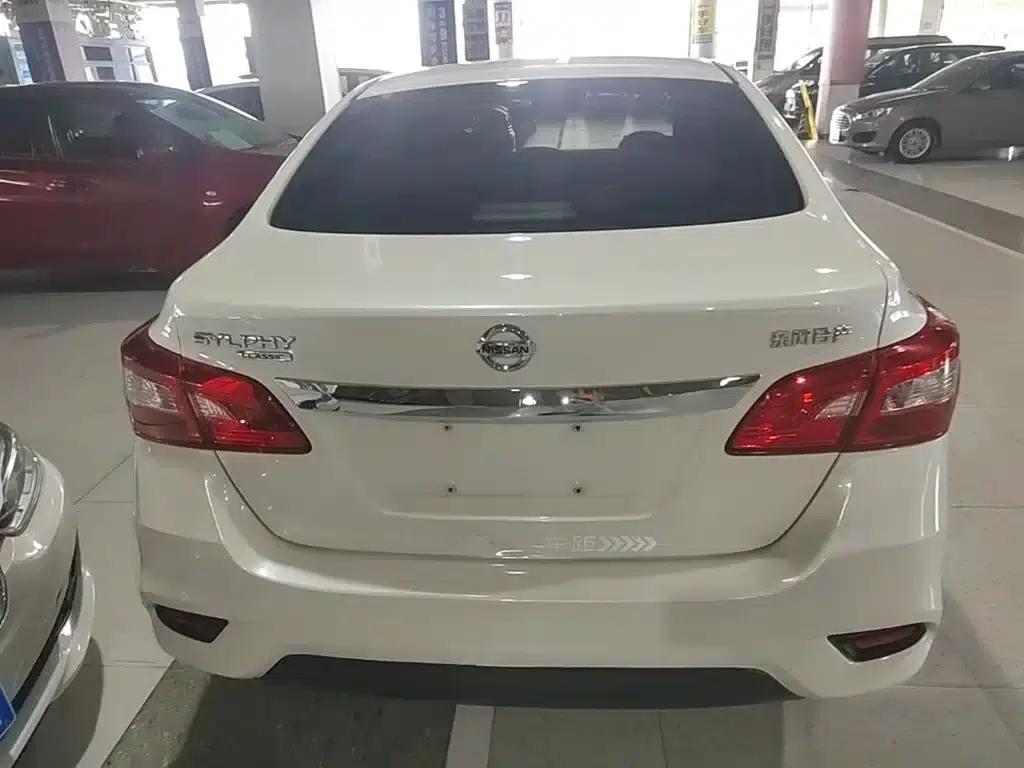 Nissan Sylphy 2021 Classic 1.6XL CVT Luxury Edition — миниатюра 6