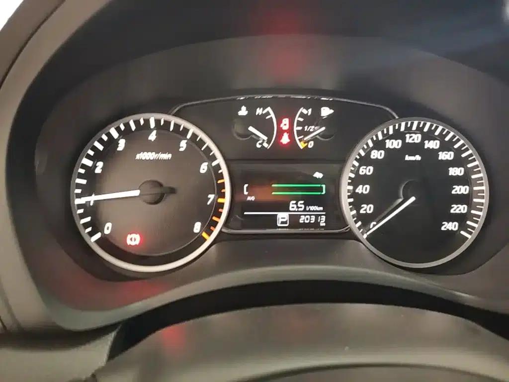 Nissan Sylphy 2024 Classic 1.6XL CVT Luxury Edition — миниатюра 12