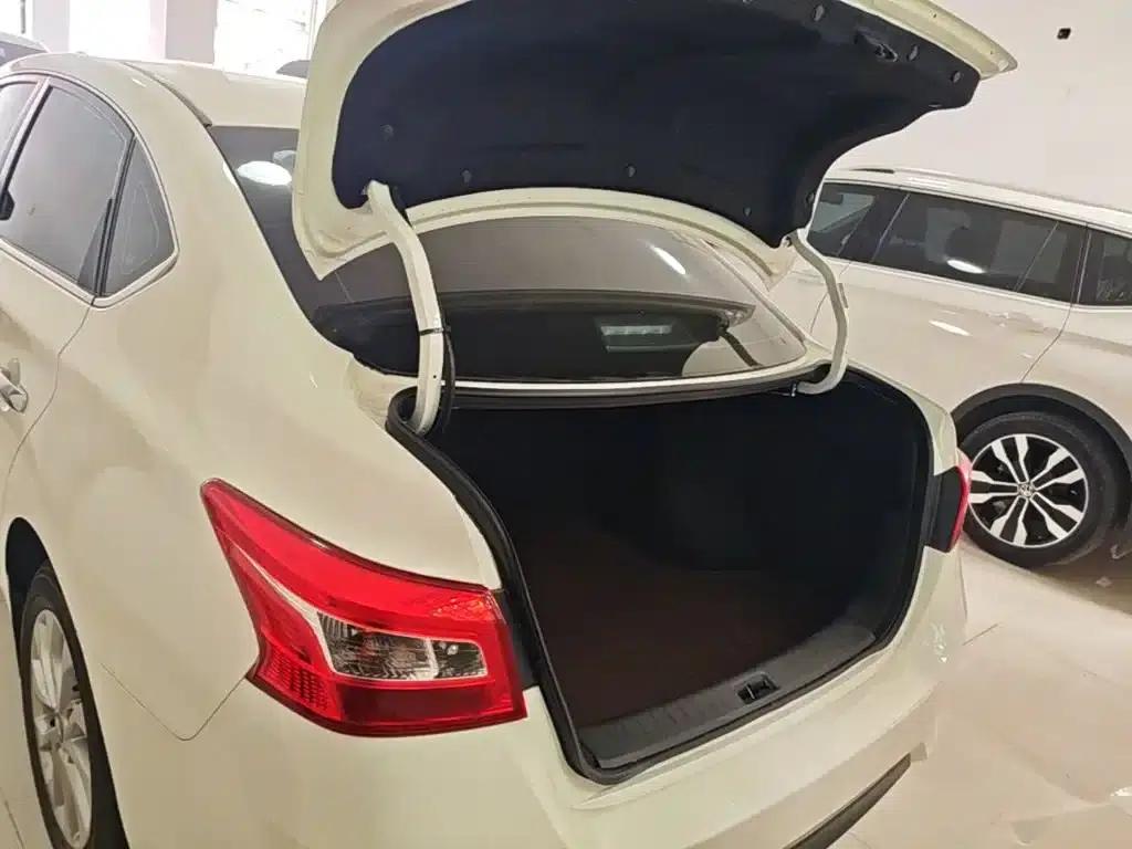 Nissan Sylphy 2024 Classic 1.6XL CVT Luxury Edition — миниатюра 19