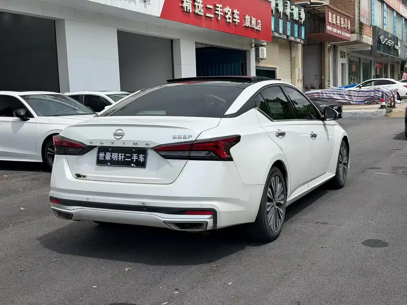 Nissan Teana 2022 2.0L XL-Upr Premium Edition — миниатюра 5
