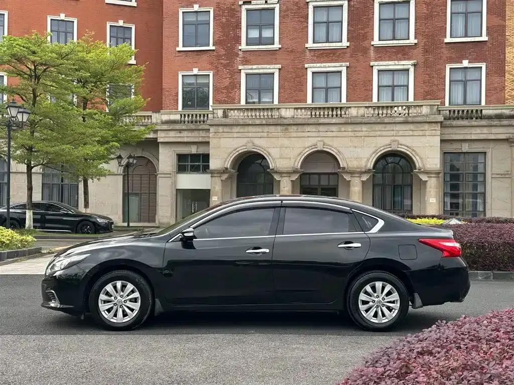 Teana 2016 Facelift 2.0L XL Comfort Edition — миниатюра 14