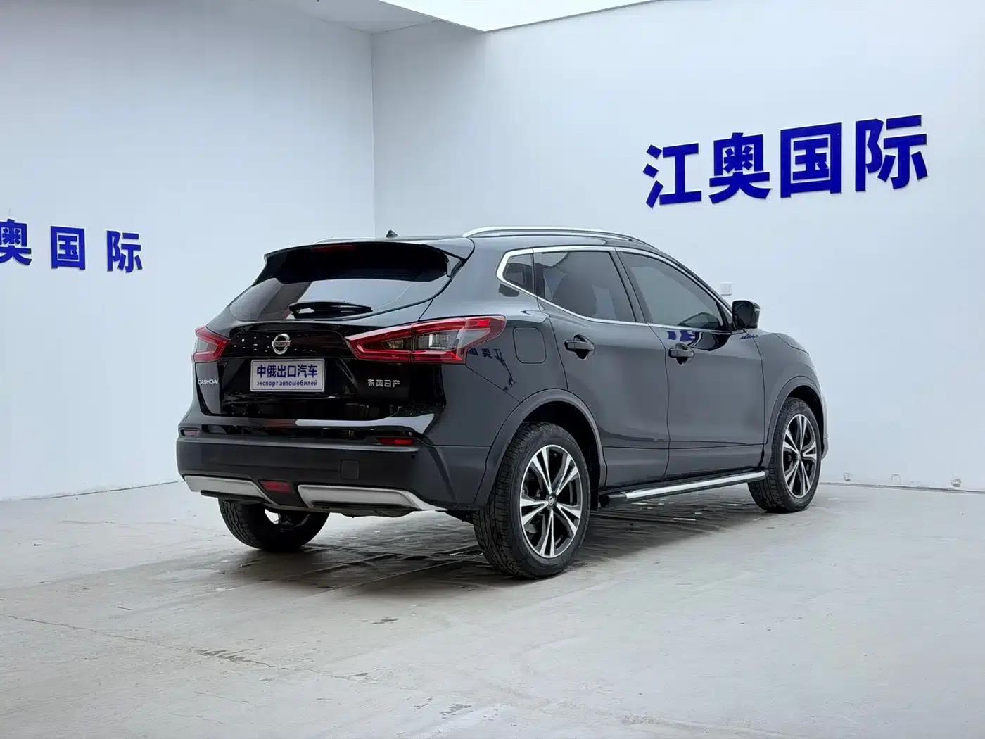 Nissan Qashqai 2021 2.0L CVT Luxury Edition — миниатюра 19