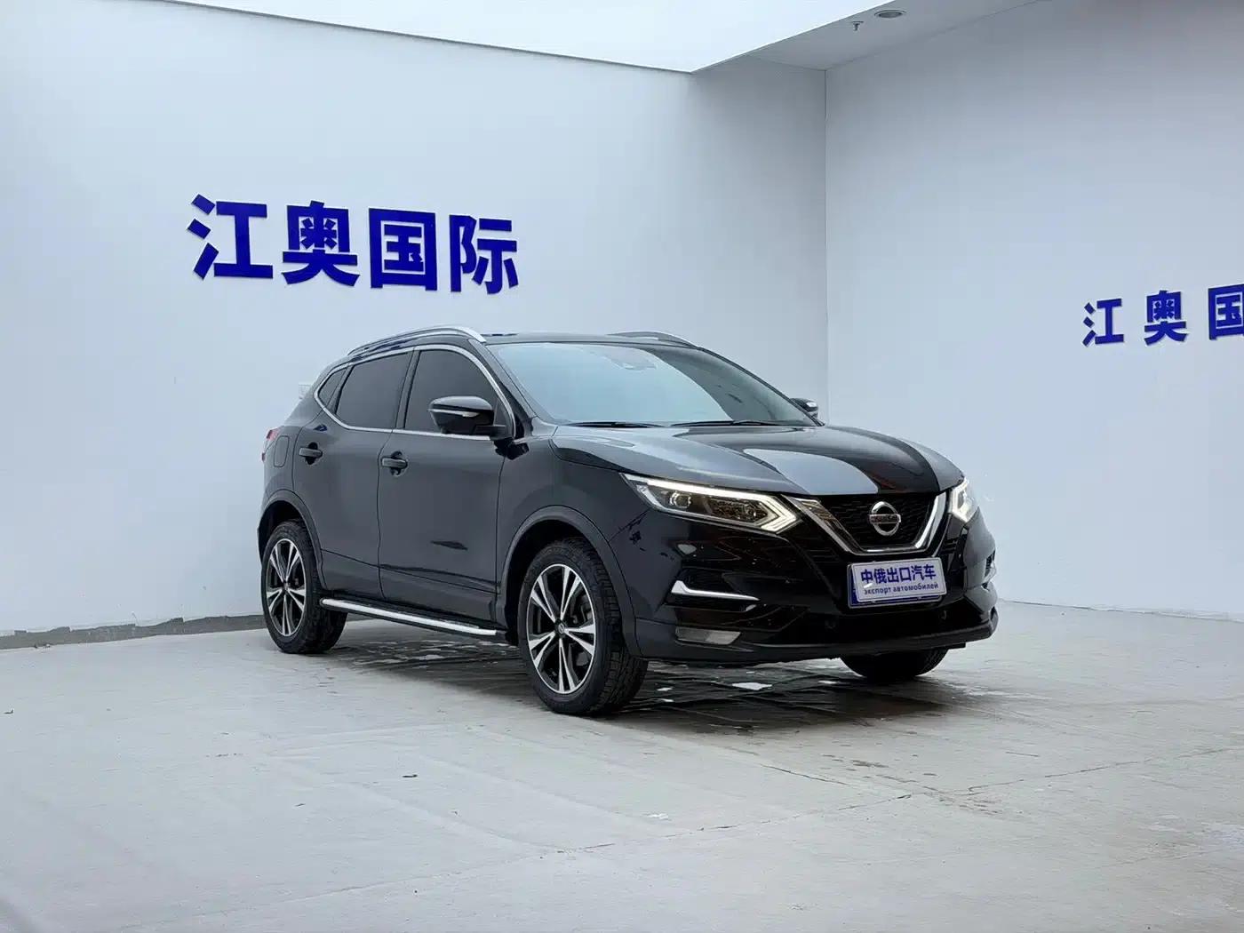 Nissan Qashqai 2021 2.0L CVT Luxury Edition — миниатюра 3