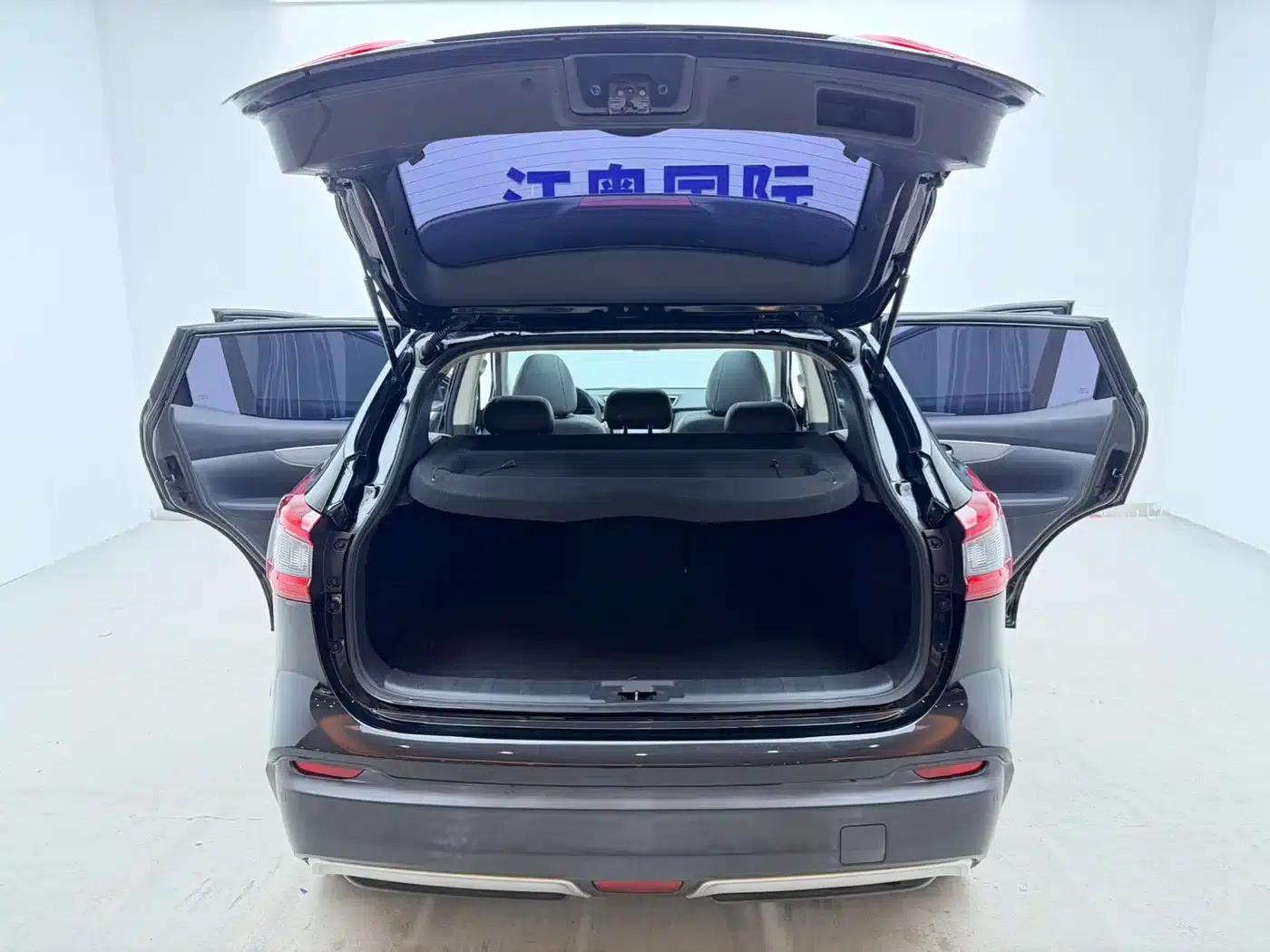 Nissan Qashqai 2021 2.0L CVT Luxury Edition — миниатюра 21