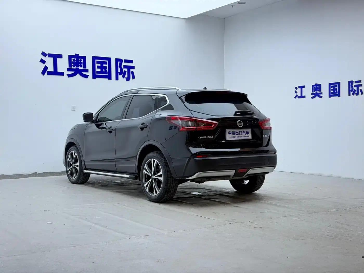 Nissan Qashqai 2021 2.0L CVT Luxury Edition — миниатюра 22