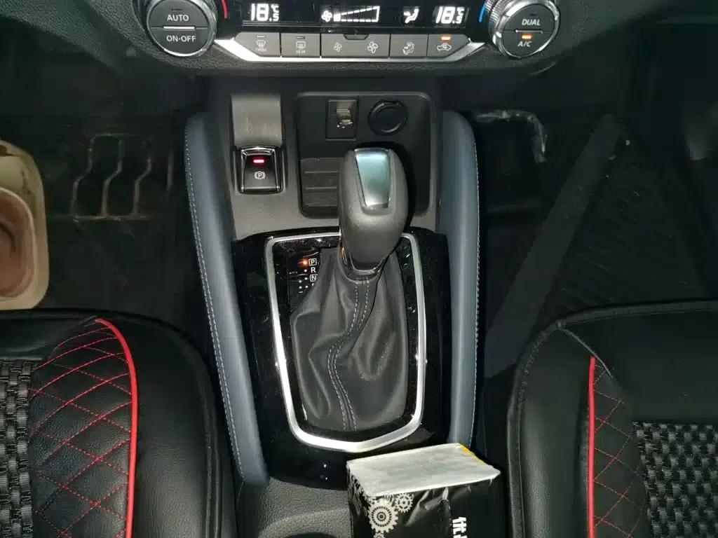 Nissan Qashqai 2025 Honor 2.0L CVT XV+ Leading Edition — миниатюра 11