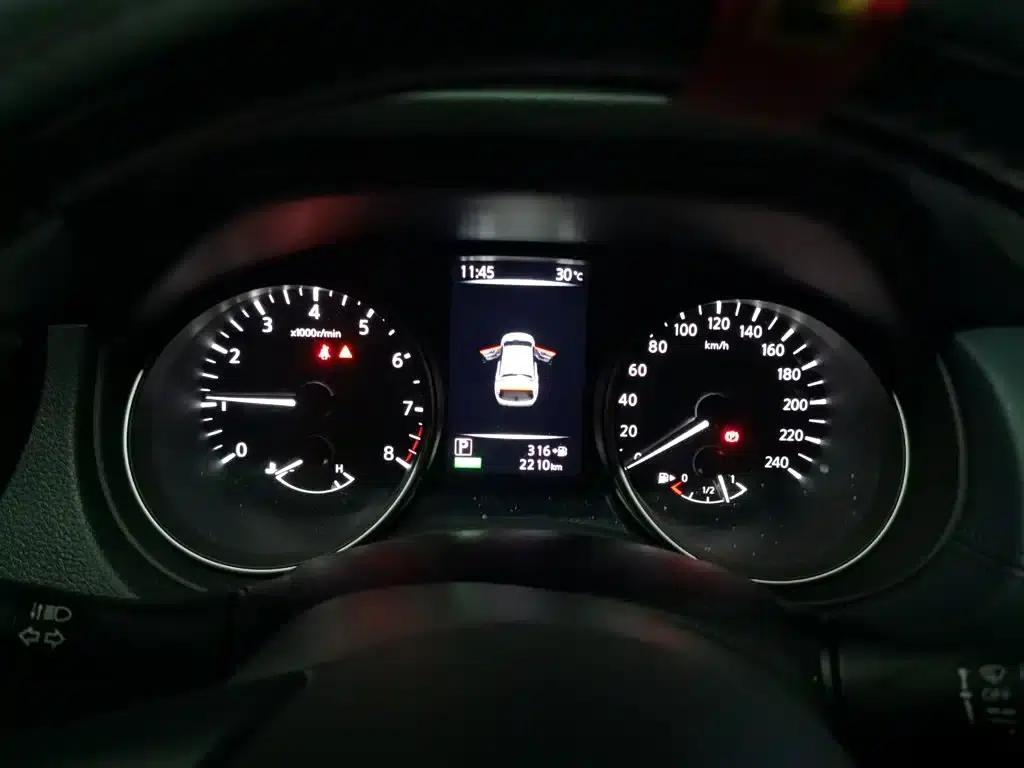 Nissan Qashqai 2025 Honor 2.0L CVT XV+ Leading Edition — миниатюра 8
