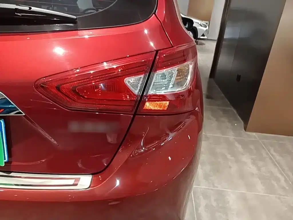 2021 Tiida 1.6L CVT Smart Edition — миниатюра 8
