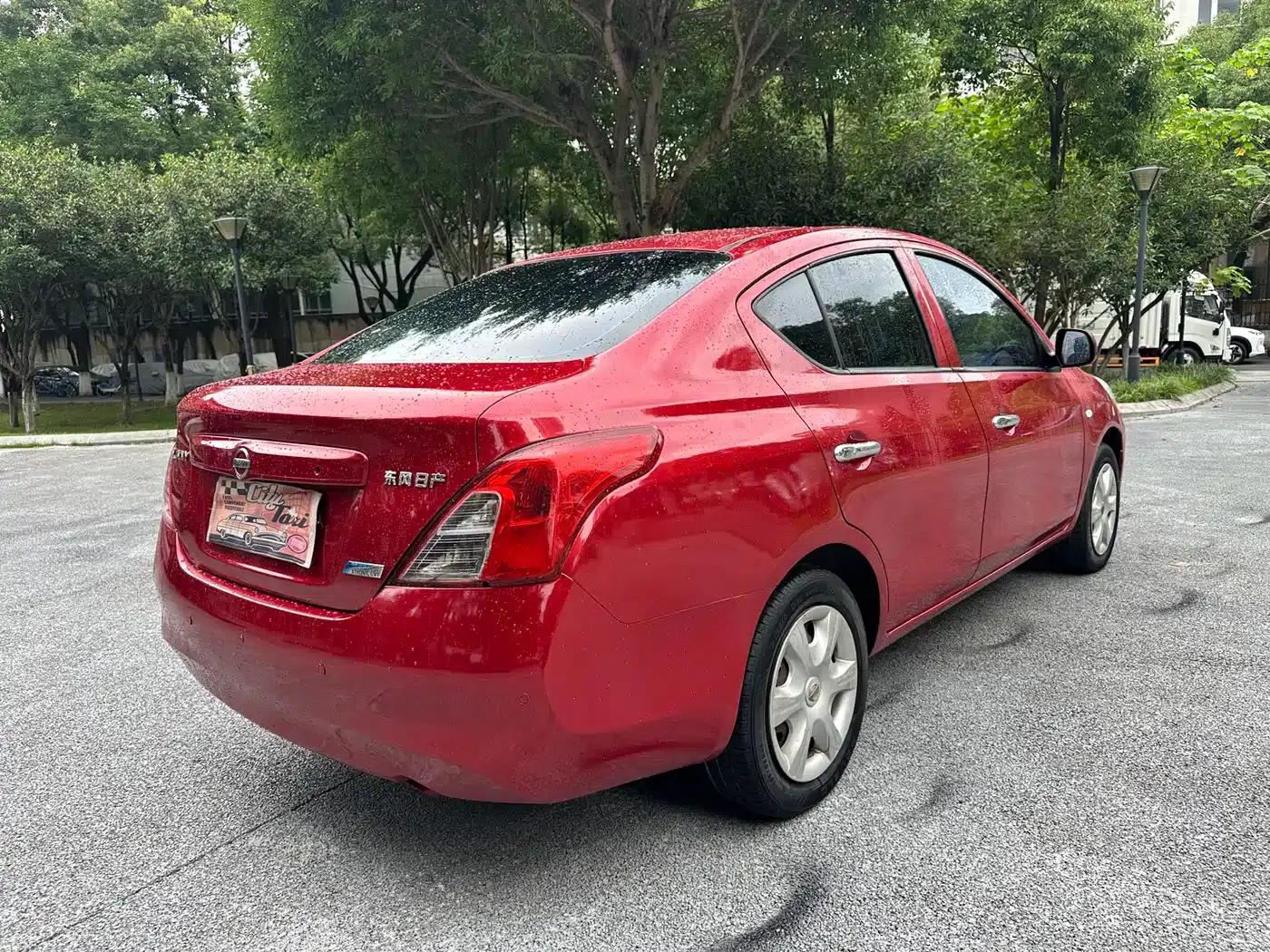 Nissan Sunny 2011 1.5XE CVT Comfort Edition — миниатюра 6