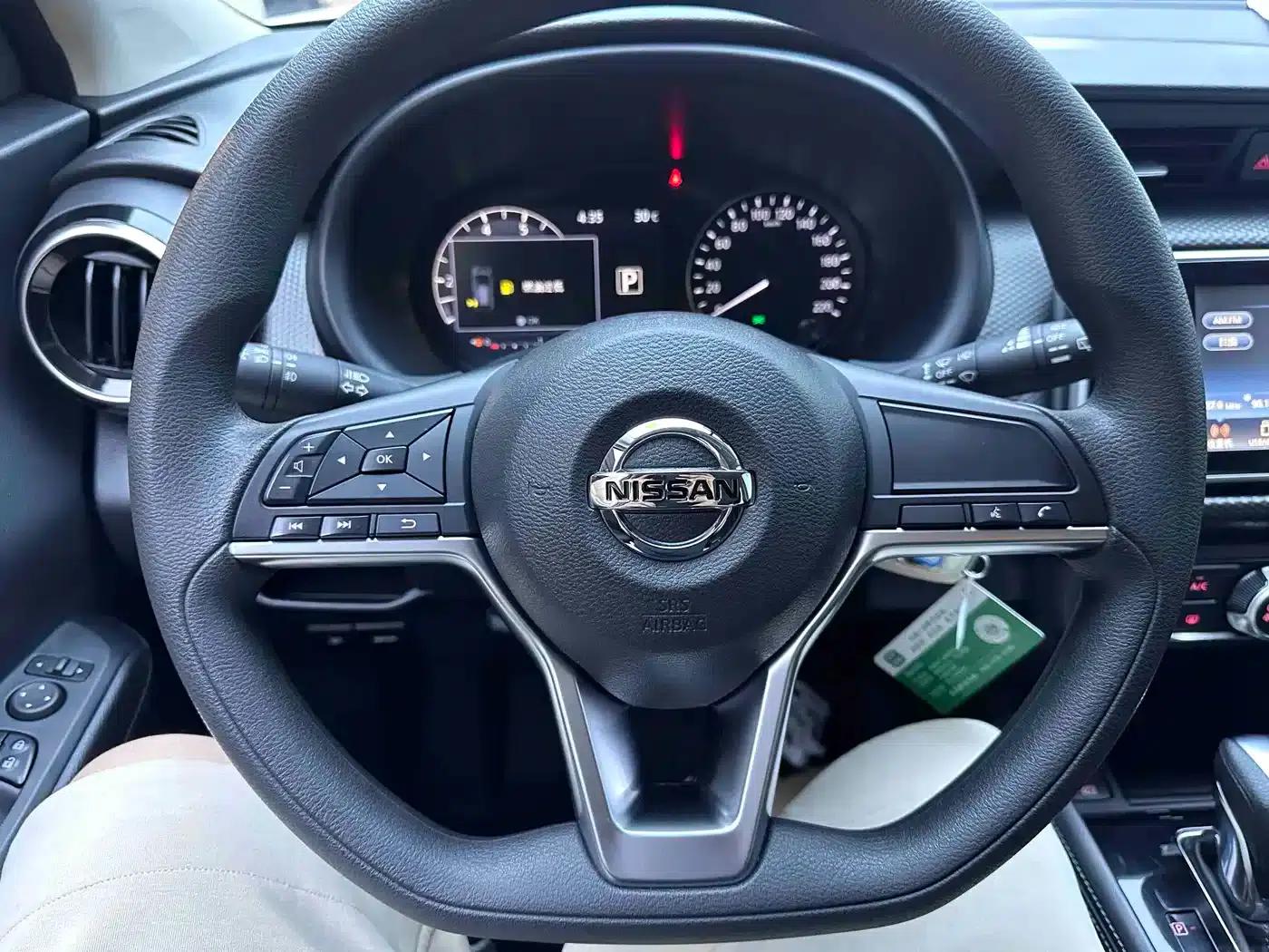 Nissan Kicks 2022 1.5L CVT XL Fashion Edition — миниатюра 13