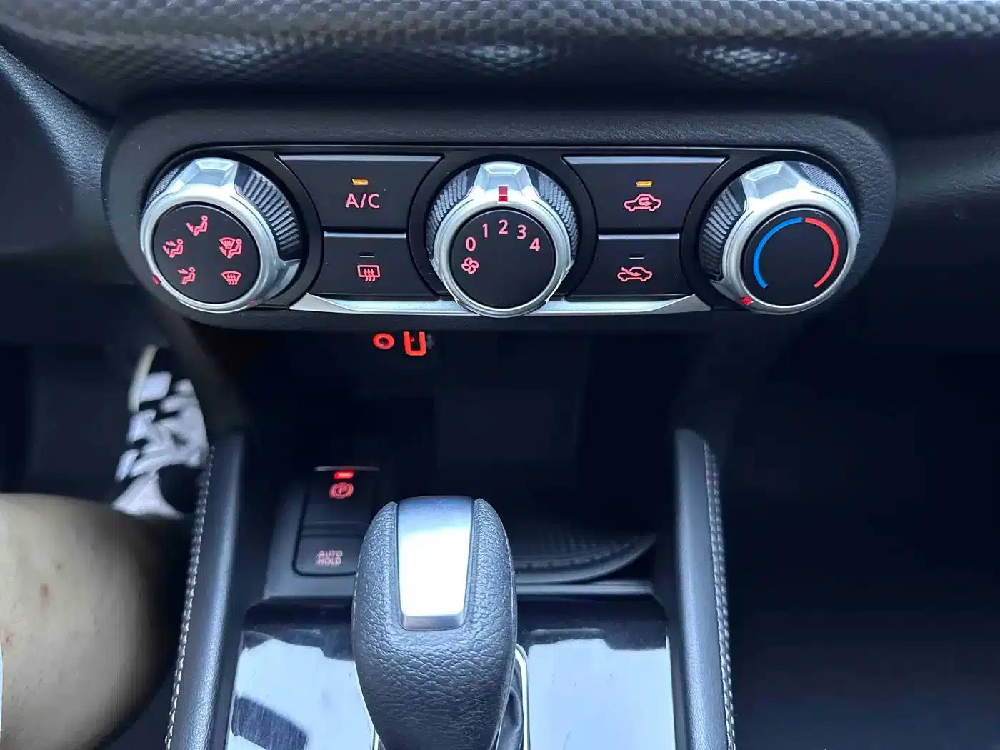 Nissan Kicks 2022 1.5L CVT XL Fashion Edition — миниатюра 14