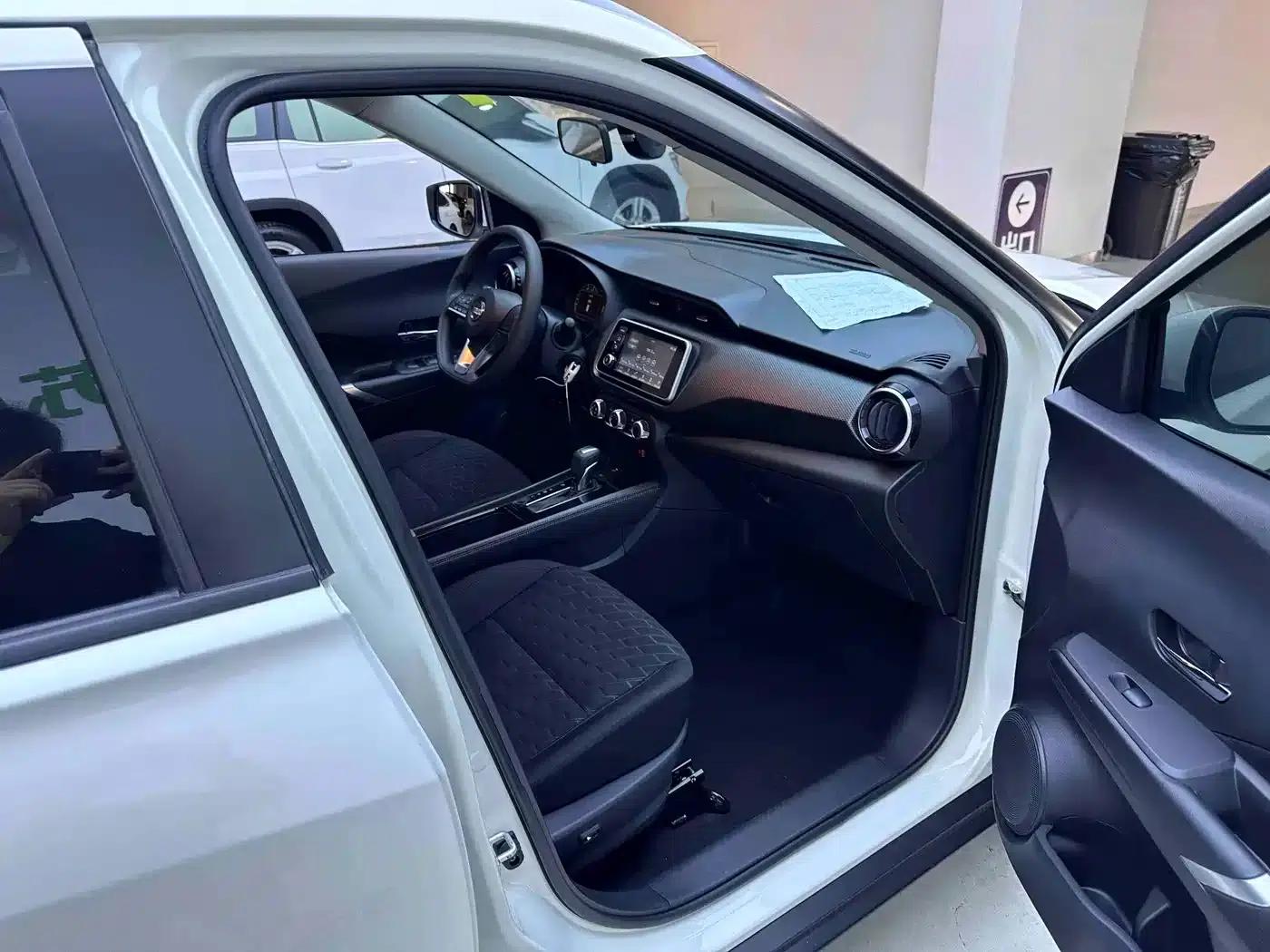 Nissan Kicks 2022 1.5L CVT XL Fashion Edition — миниатюра 10