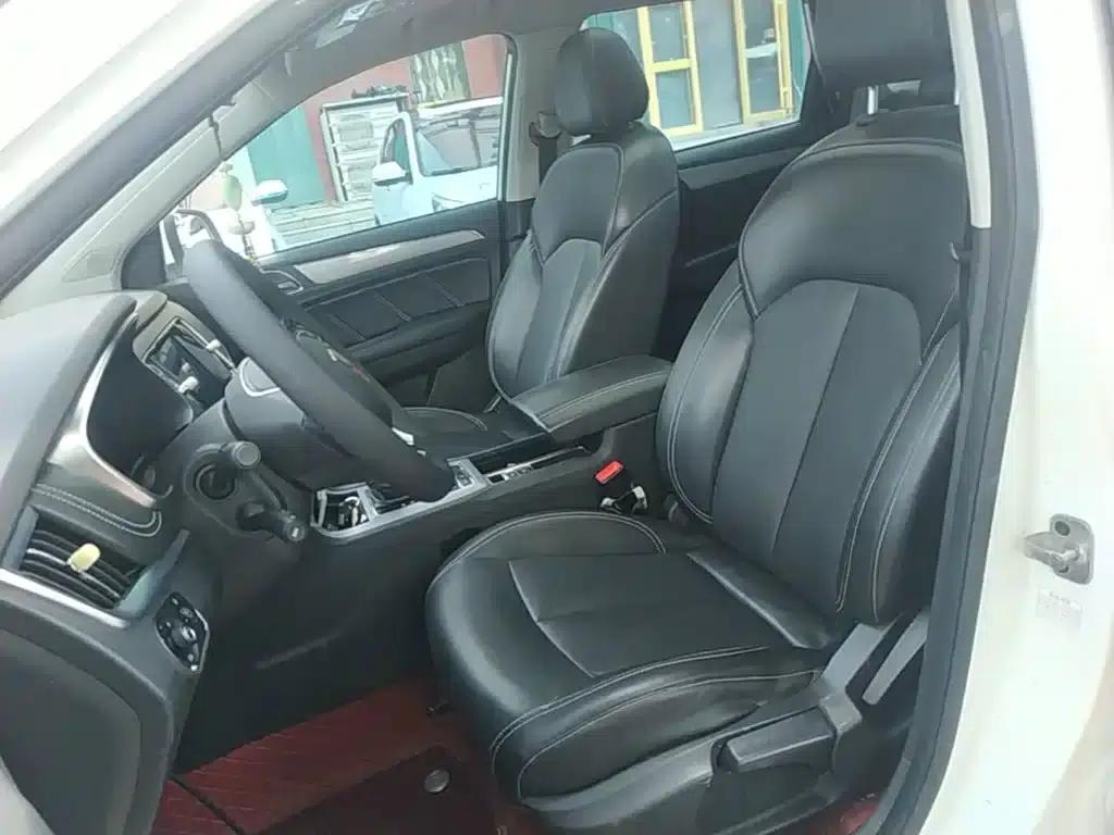 Roewe RX5 2018 20T Two-Wheel Drive Automatic Internet Smart Edition — миниатюра 15