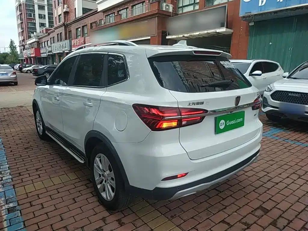 Roewe RX5 2018 20T Two-Wheel Drive Automatic Internet Smart Edition — миниатюра 5