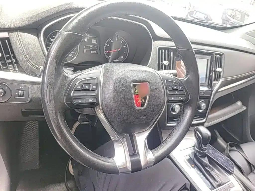Roewe RX5 2018 20T Two-Wheel Drive Automatic Flagship Edition — миниатюра 11