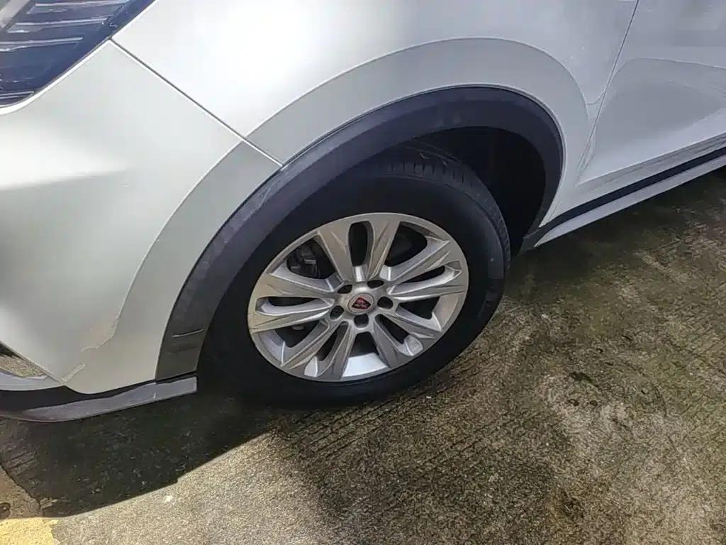 Roewe RX5 2018 20T Two-Wheel Drive Automatic Flagship Edition — миниатюра 23