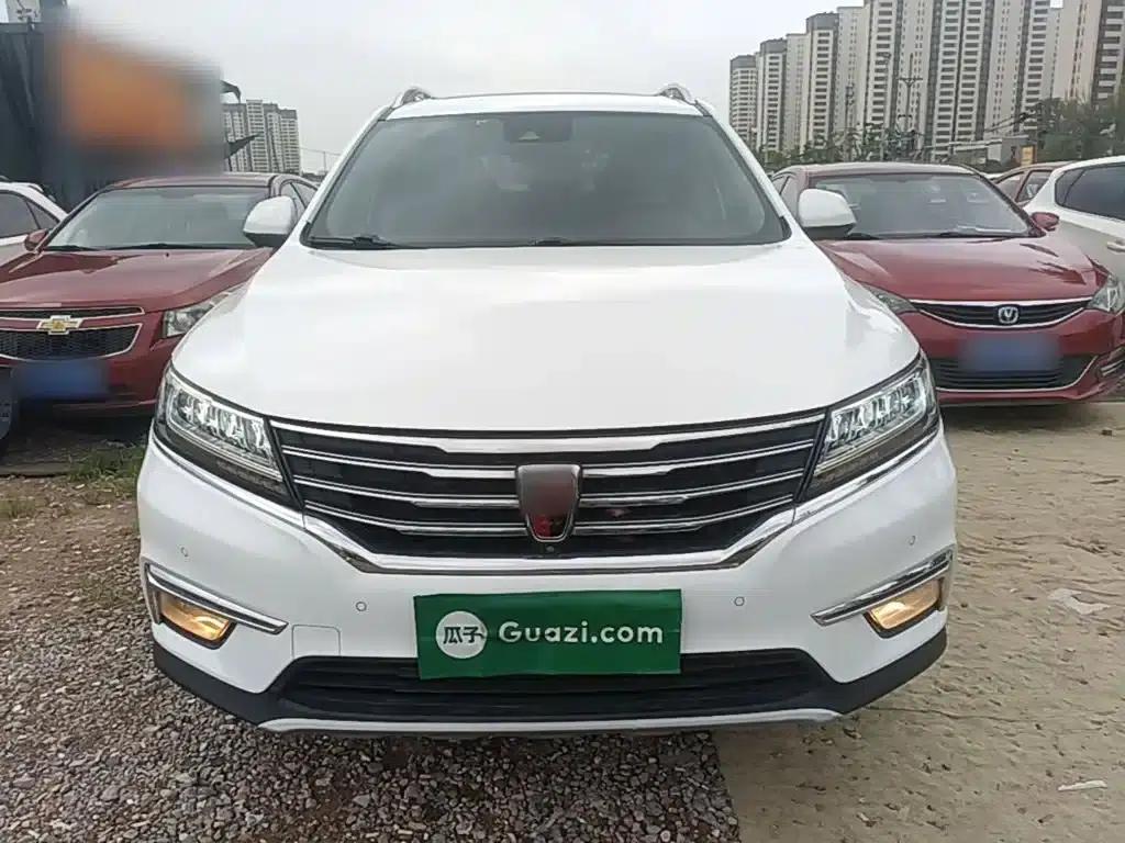 Roewe RX5 2016 30T AWD Automatic Internet Smart Supreme Edition — миниатюра 3