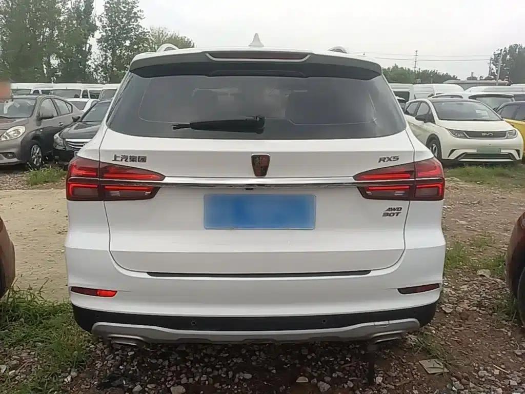 Roewe RX5 2016 30T AWD Automatic Internet Smart Supreme Edition — миниатюра 6