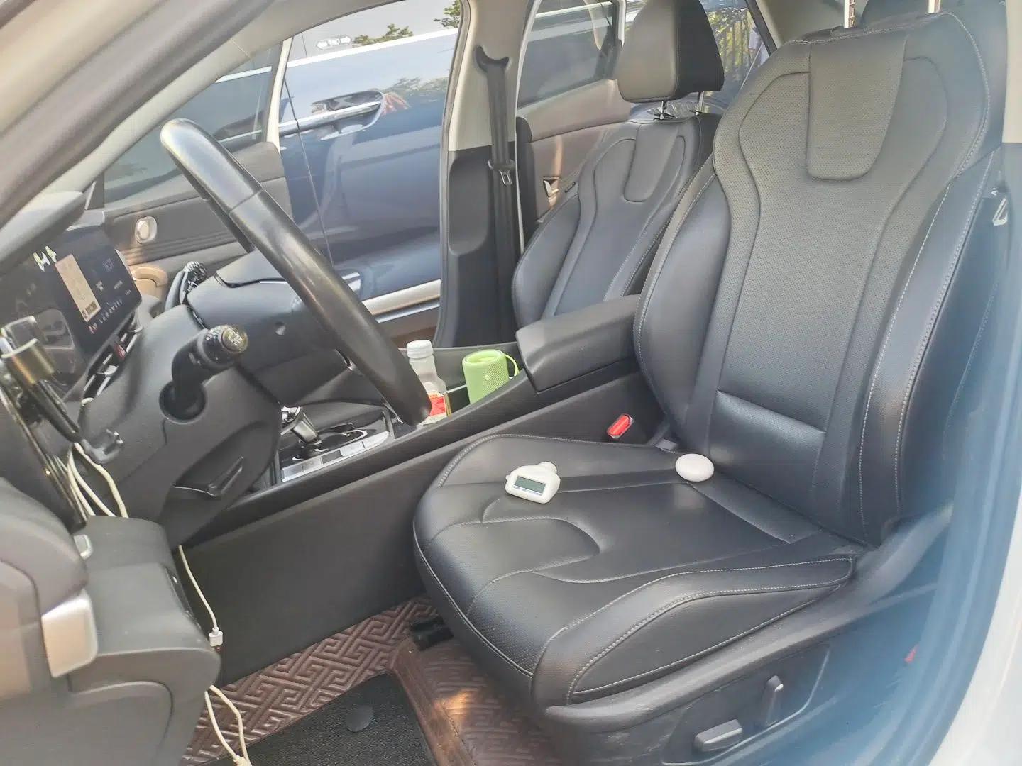 Hyundai Elantra 2021 1.5L CVT LUX Prestige Edition — миниатюра 15