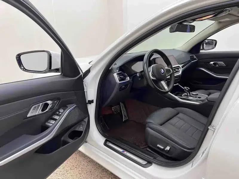 2020 BMW 3 Series 325Li M Sport Package — миниатюра 23