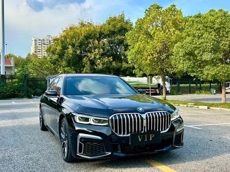 2019 BMW 7 Series 740Li Leading Luxury Package — миниатюра 3