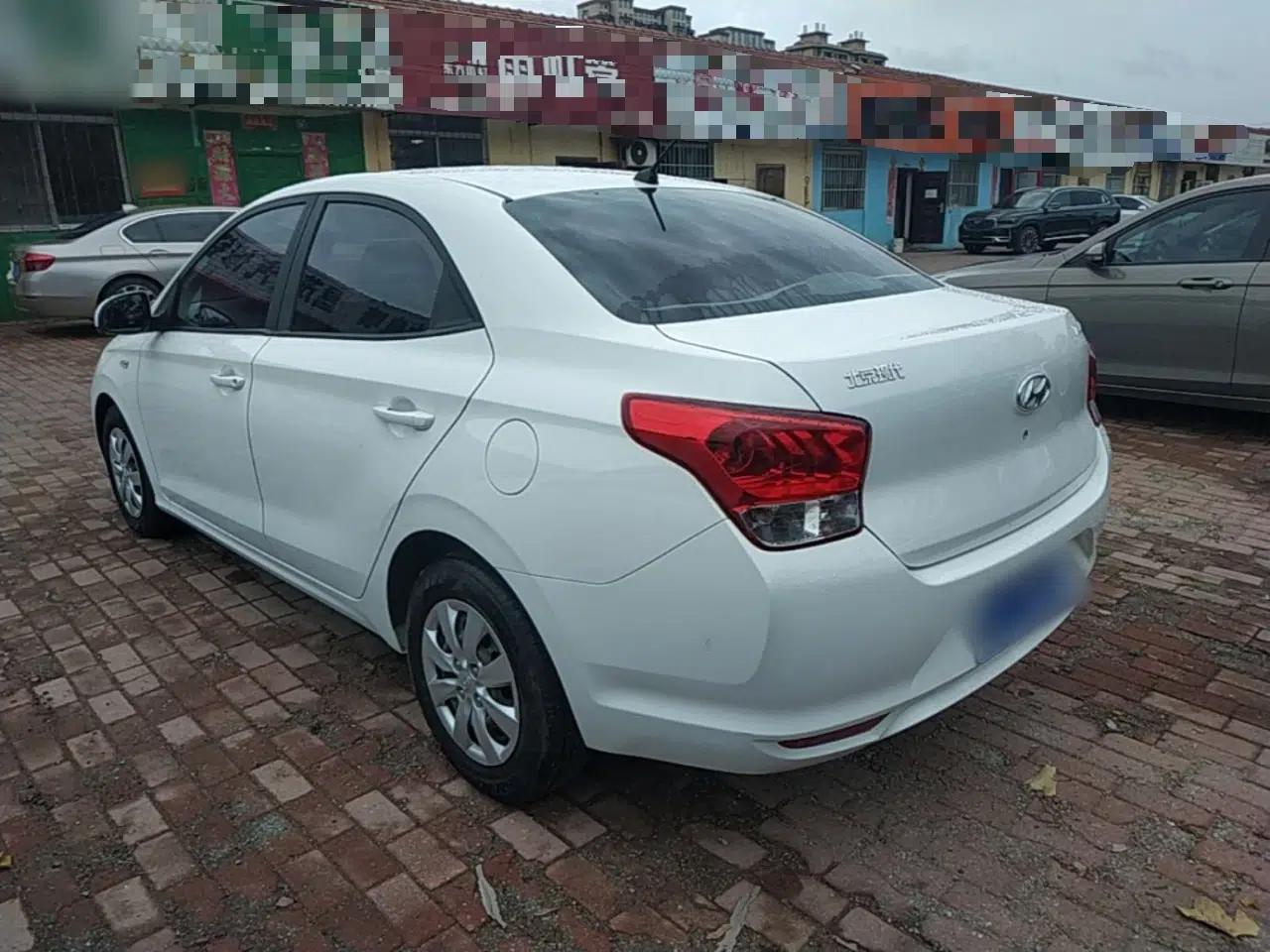 Hyundai Verna (older generation) 2017 1.4L Manual Refreshed Version China V Standard — миниатюра 4