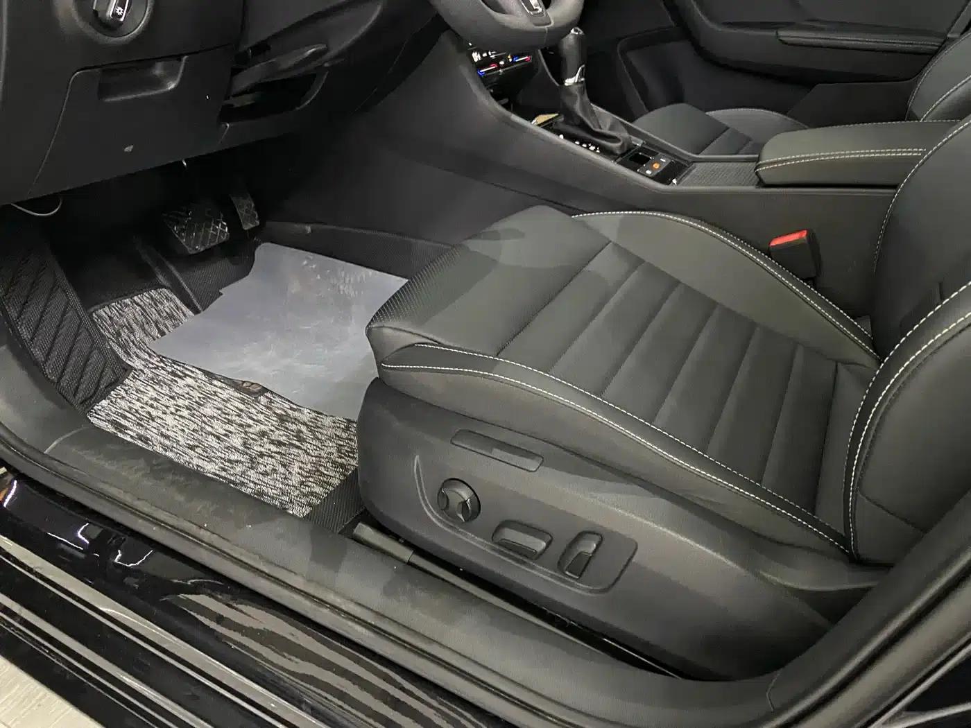 Superb 2021 TSI280 DSG Comfort Edition — миниатюра 17