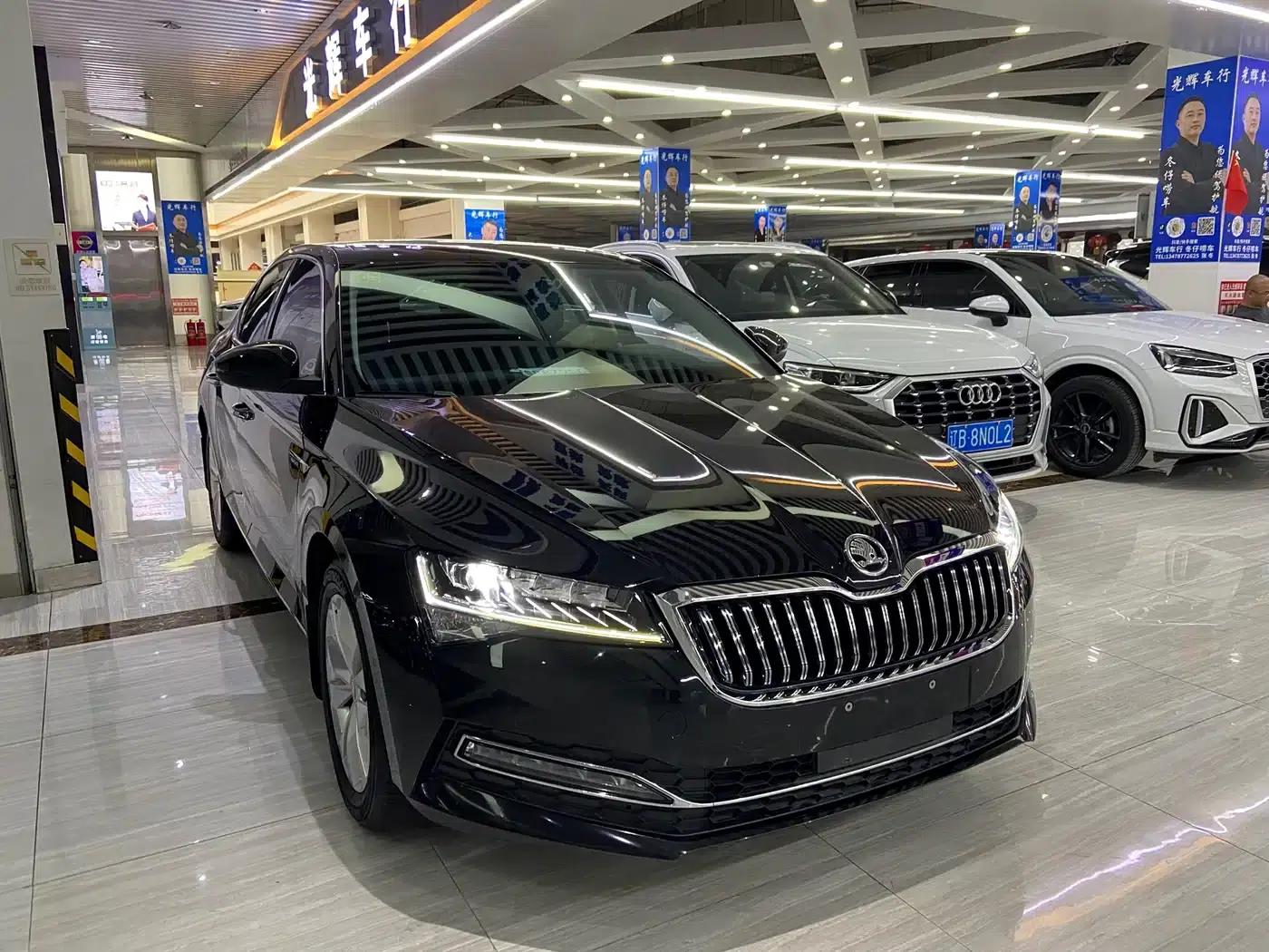 Superb 2021 TSI280 DSG Comfort Edition — миниатюра 3