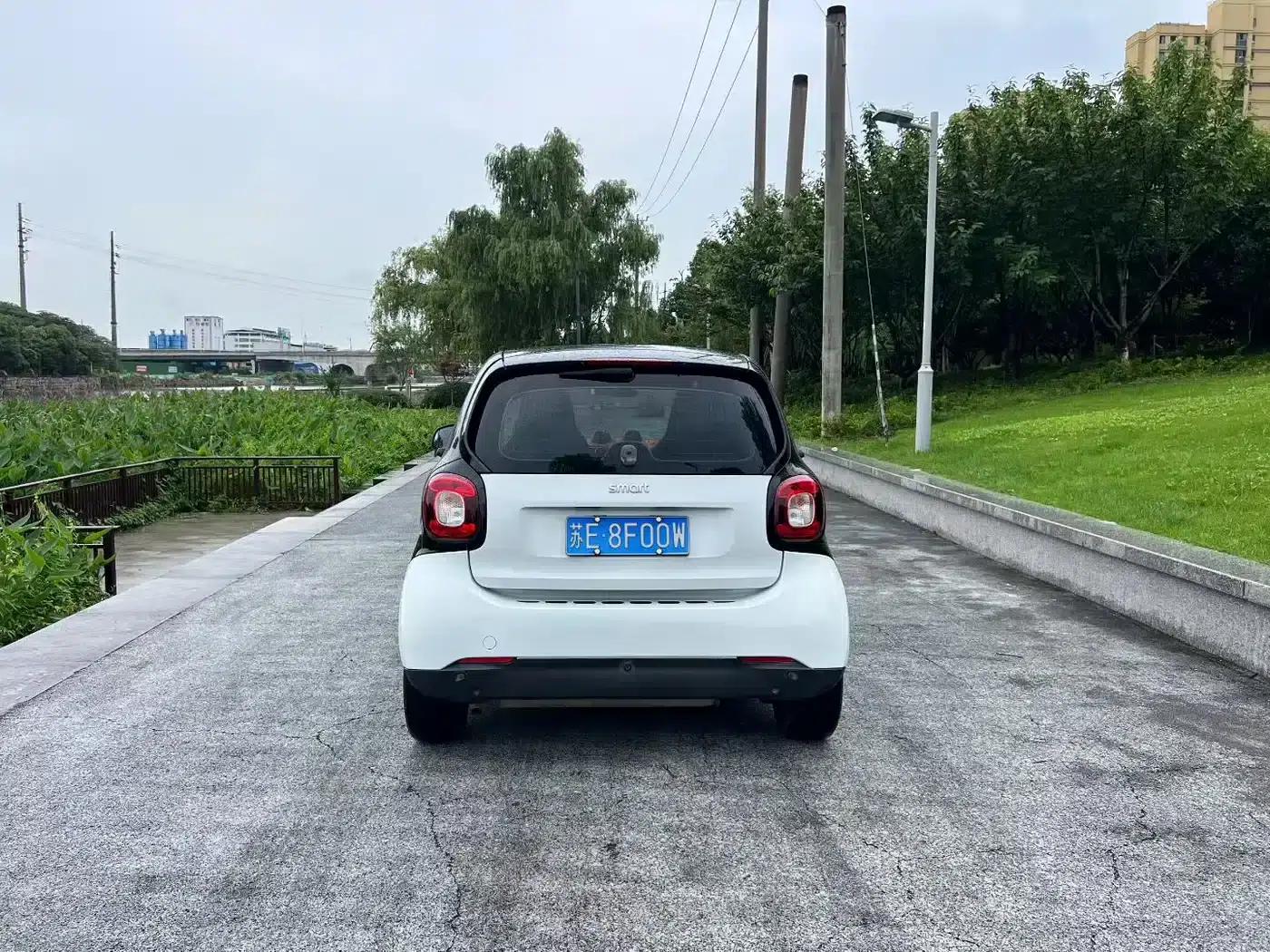 2015 Smart Fortwo 1.0L 52kW Hardtop Passion Edition — миниатюра 5